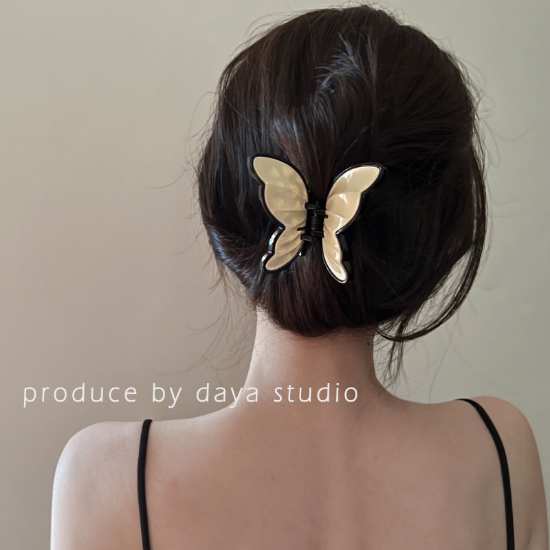 [Over 26,000 sold] Super Immortal Retro French Acrylic Butterfly Claw Clip Sweet and High end, Unique Design, Temperament, Shark Claw Top Clip