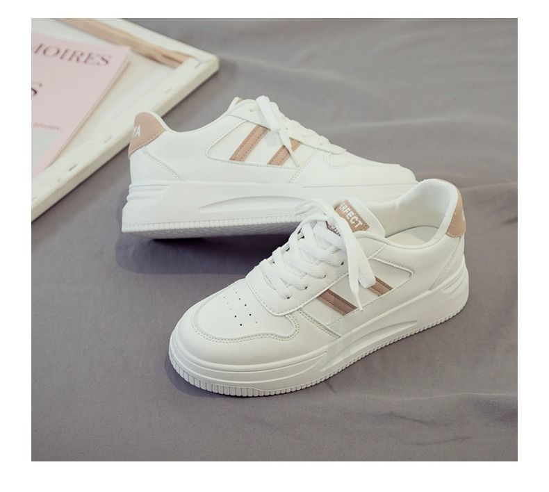 [Over 25,000 sold] Little White Shoes Women  Instagram Versatile Spring and Autumn Student Korean Edition Popular Soft Sole Casual Sports Board Shoes